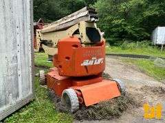 2001 JLG N40 ELECTRIC AERIAL LIFTS SN: 0300057970