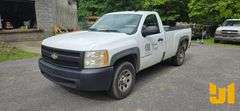 2007 CHEVROLET SILVERADO REGULAR CAB 4X2 PICKUP VIN: 1GCEC14C87E527045