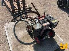 LITTLE BEAVER PORTABLE AUGER (NO BITS)