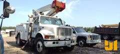 2001 INTERNATIONAL 4700 S/A BUCKET TRUCK VIN: 1HTSCAAN11H339971