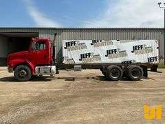 2002 FREIGHTLINER FL112 TANDEM AXLE CAB & CHASSIS VIN: 1FVHBGA872HK42089