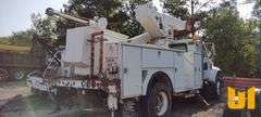 2001 INTERNATIONAL 4700 S/A BUCKET TRUCK VIN: 1HTSCAAN11H339971