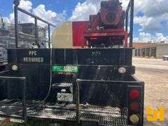 1999 GMC 6500 S/A HOT WATER PRESSURE WASHER TRUCK VIN: 1GDJ7H1C7XJ507971