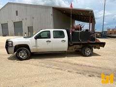2009 CHEVROLET SILVERADO 3500HD CREW CAB 4X4 FLATBED TRUCK VIN: 1GBHK73609F174381