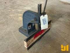 DAKE MODEL 0 ARBOR PRESS