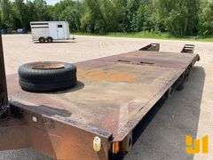 TRAIL-EZE DSA9R28 26' FLATBED TRAILER VIN: 1DA42RH68EP007575