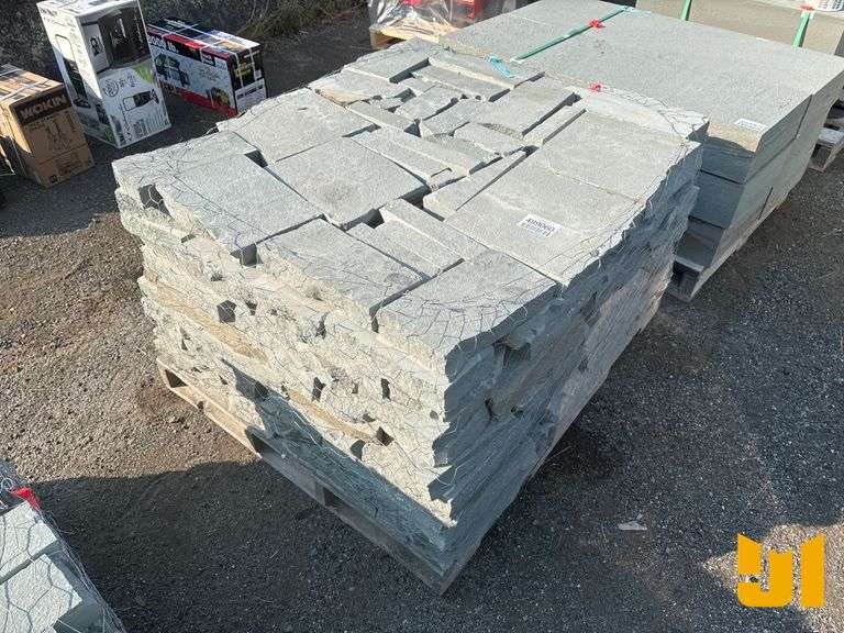 PALLET OF BLUE STONE PAVERS