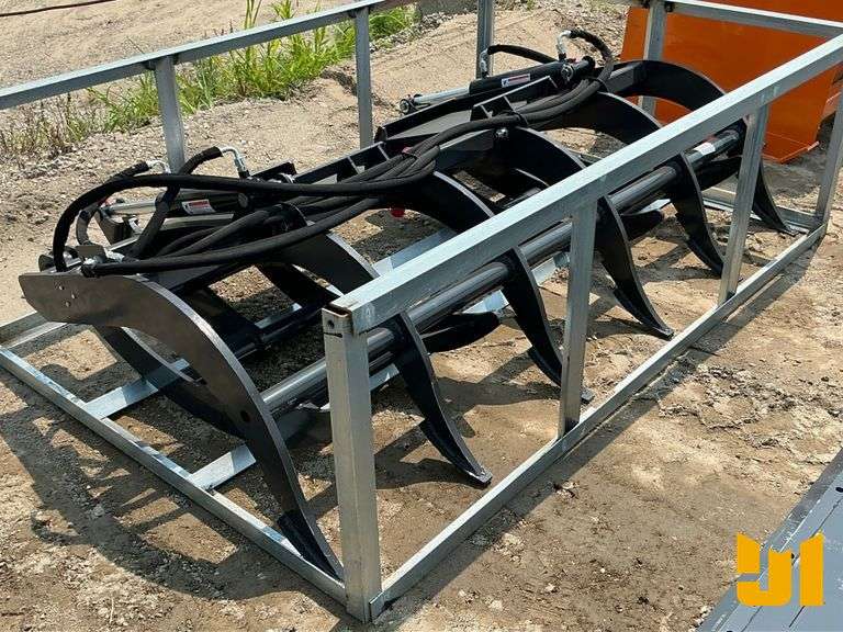UNUSED 2025 WOLVERINE SBG-13-72W BRUSH GRAPPLE 83 INCH SN: ZW-00206