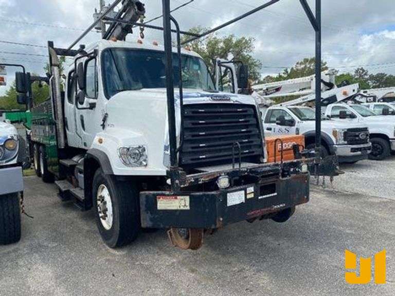 2012 FREIGHTLINER 108SD TANDEM AXLE DUMP TRUCK VIN: 1FVHG5BSXCHBW1785