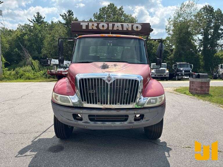 2007 INTERNATIONAL 4300 S/A HOOK LIFT TRUCK VIN: 1HTMMAALX7H393640
