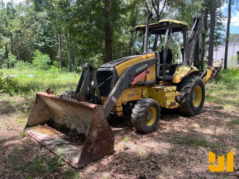 2005 VOLVO BL60 4X4 LOADER BACKHOE SN: BL60D10339