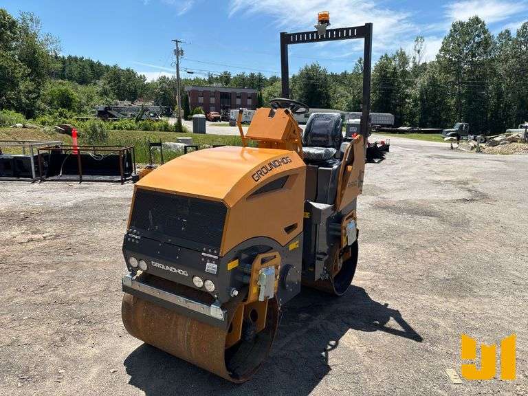 2025 GROUNDHOG RH24D TANDEM VIBRATORY ROLLER