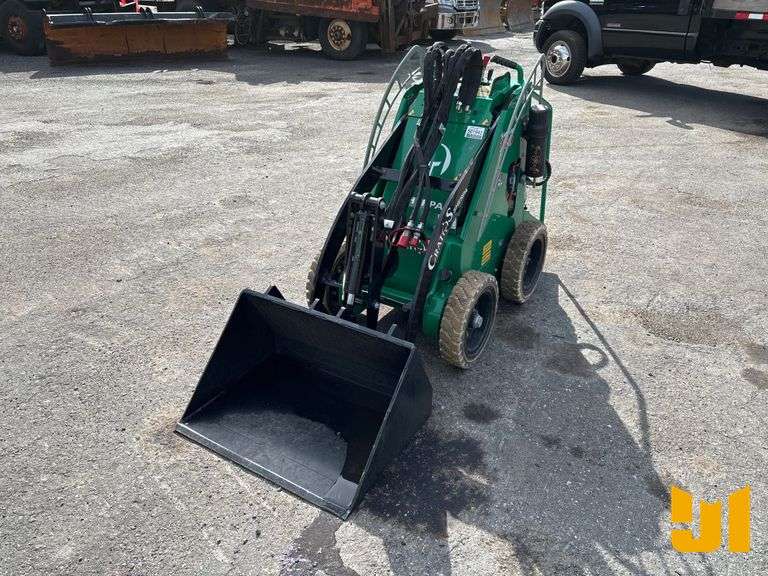 2024 CRATOS ECO100 STAND ON SKID STEER LOADER SN: E1HA2205010
