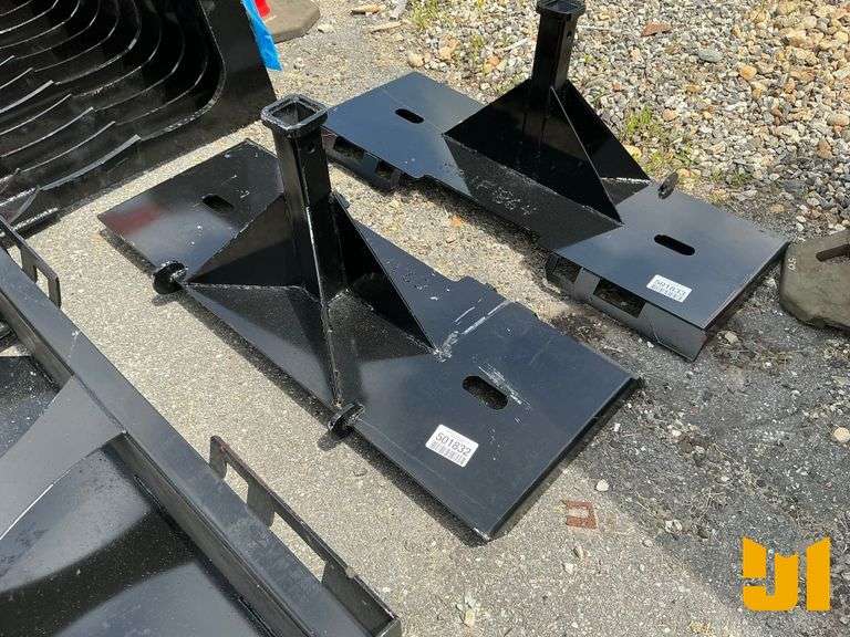 UNUSED SKID STEER 2" HITCH RECIEVER