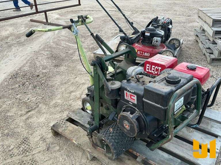 RYAN 544845-8810 SN: 126680 SOD CUTTER