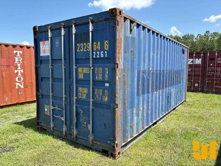 2003 20'  CONTAINER SN: IKSU2329646