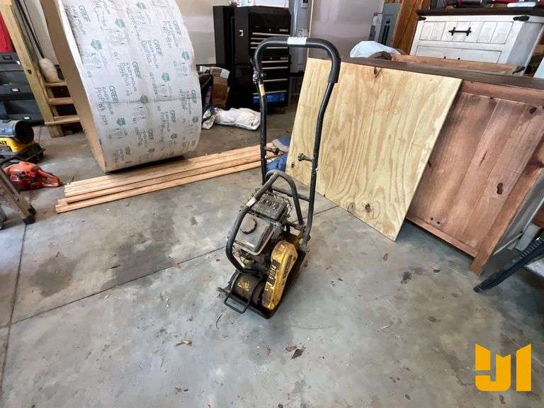 STARK 61014 SMOOTH WALK BEHIND COMPACTOR