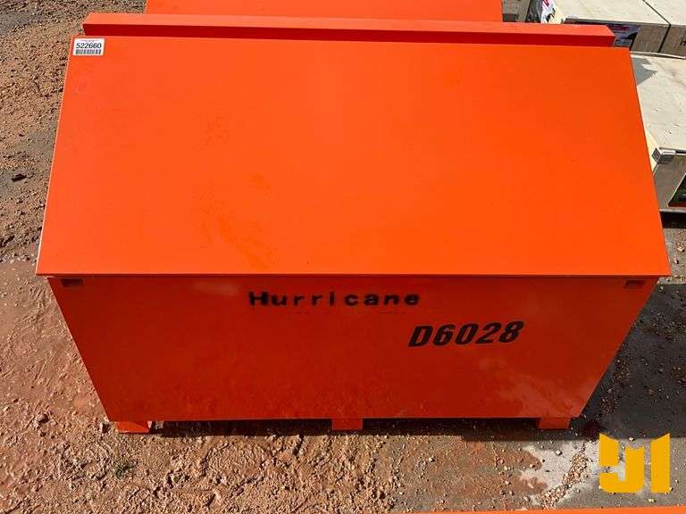 UNUSED HURRICANE D6028