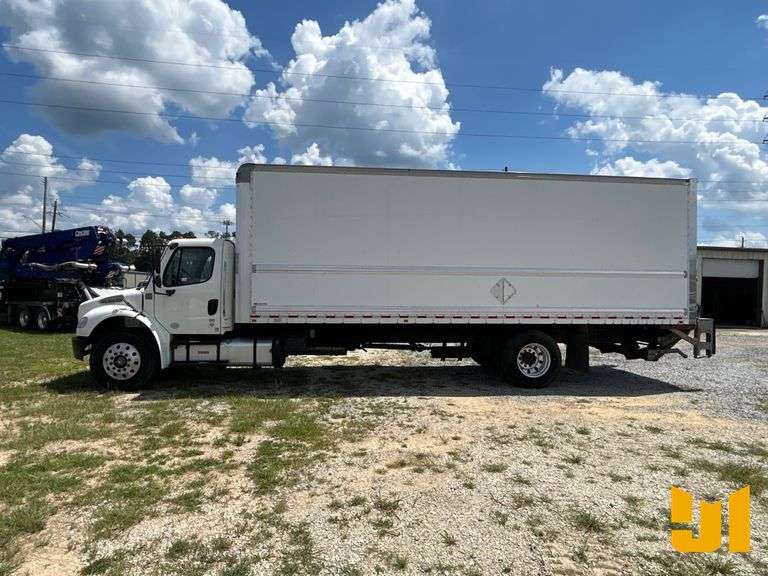 2016 FREIGHTLINER M2 SINGLE AXLE VAN TRUCK VIN: 3ALACXDT0GDGW5322