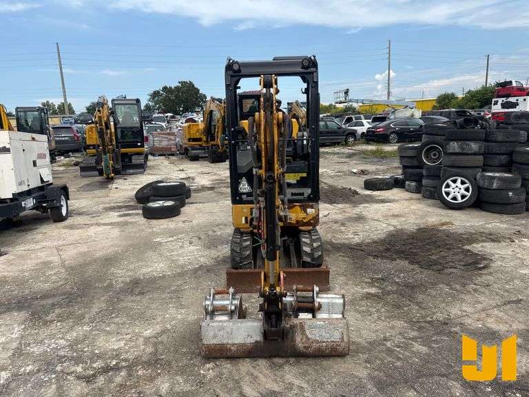 2019 CATERPILLAR 301.7CR  MINI EXCAVATOR SN: CAT03017HJH700499