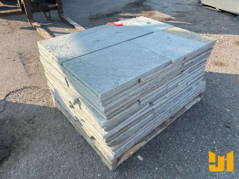 PALLET OF BLUE STONE PAVERS