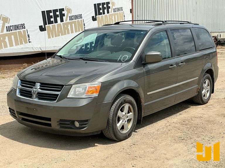 2010 DODGE GRAND CARAVAN SXT VIN: 2D4RN5D10AR446586 FWD
