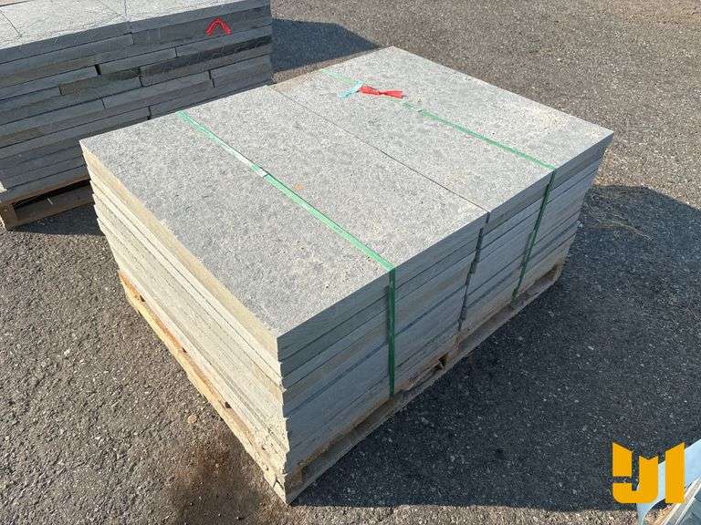 PALLET OF 35”X23 1/2”BLUE STONE PAVERS