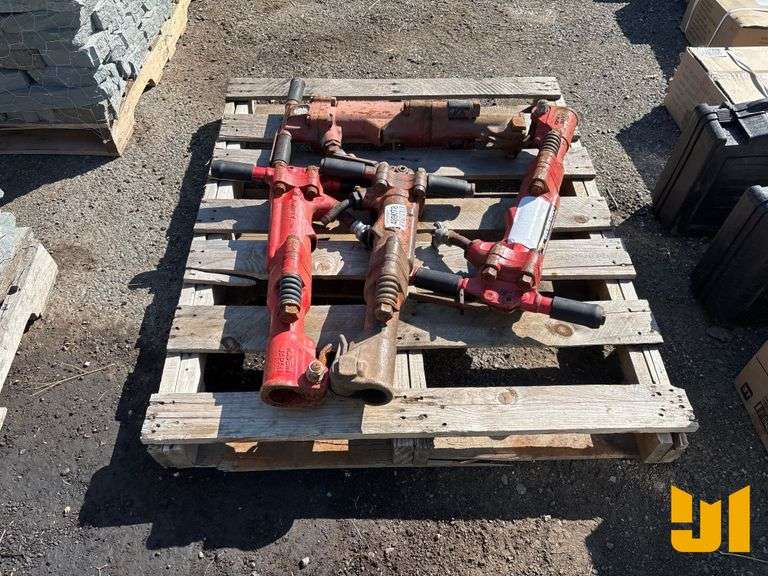 PALLET OF QTY(4) JACK HAMMERS