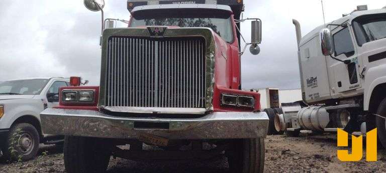 2007 WESTERN STAR 4900 TANDEM AXLE DUMP TRUCK VIN: 5KKHAECK67PY12512