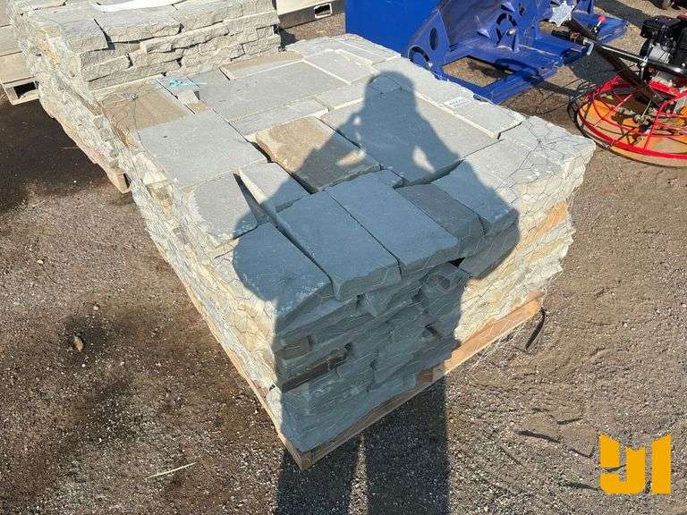 PALLET OF BLUE STONE PAVERS