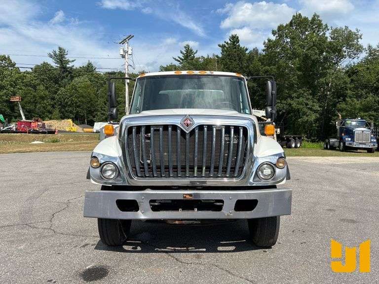 2012 INTERNATIONAL 7400 SBA 4X2 SINGLE AXLE DUMP TRUCK VIN: 1HTWCSDR8CJ076797