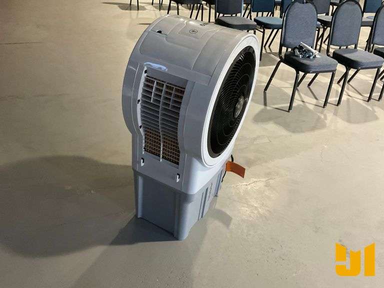 UNUSED GORILLA GADGETS LBW-7000RC FAN PORTA COOL