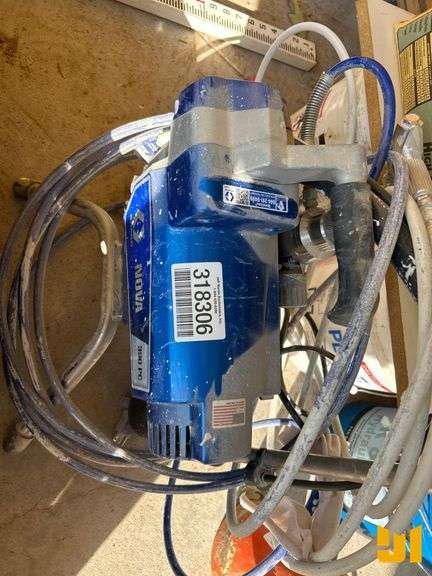 GRACO NOVA 390PC PAINT SPAYER W/ GUN/HOSE