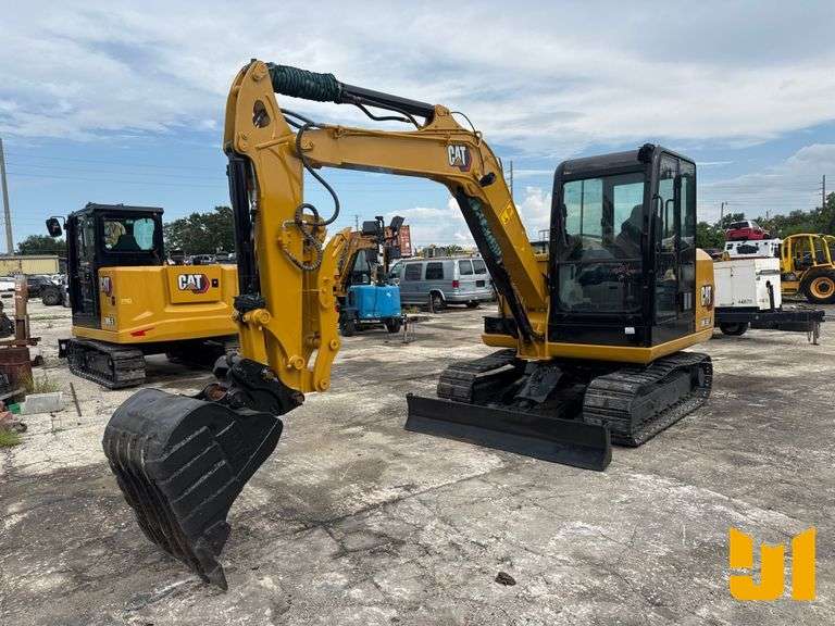 2021 CATERPILLAR 305.5E2 MINI EXCAVATOR SN: CAT3055ECWE213562