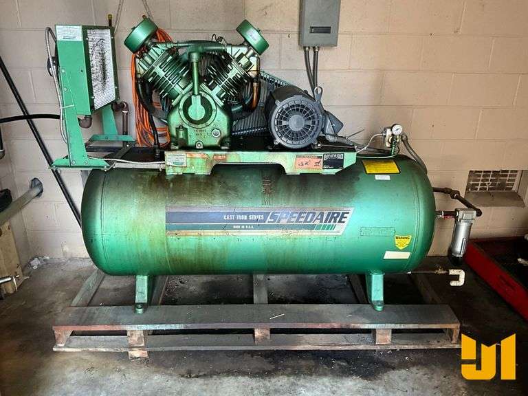 SPEEDAIRE 5Z402 SKID MOUNTED AIR COMPRESSOR