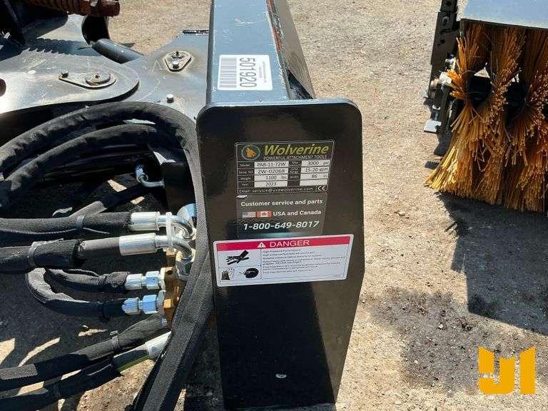 2023 WOLVERINE PAB-11-72W 74 1/2 INCH BUCKET SWEEPER SN: ZW-02068