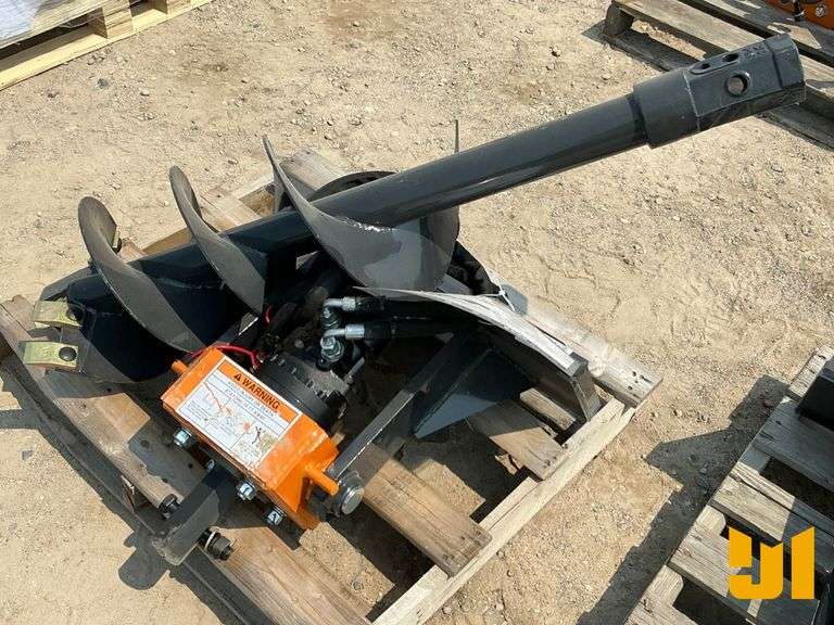 UNUSED 2025 WOLVERINE MAD-12-12D HYDRAULIC AUGER SN: ZW-01071