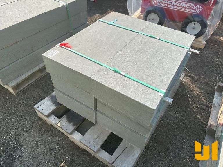 PALLET OF BLUE STONE PAVERS
