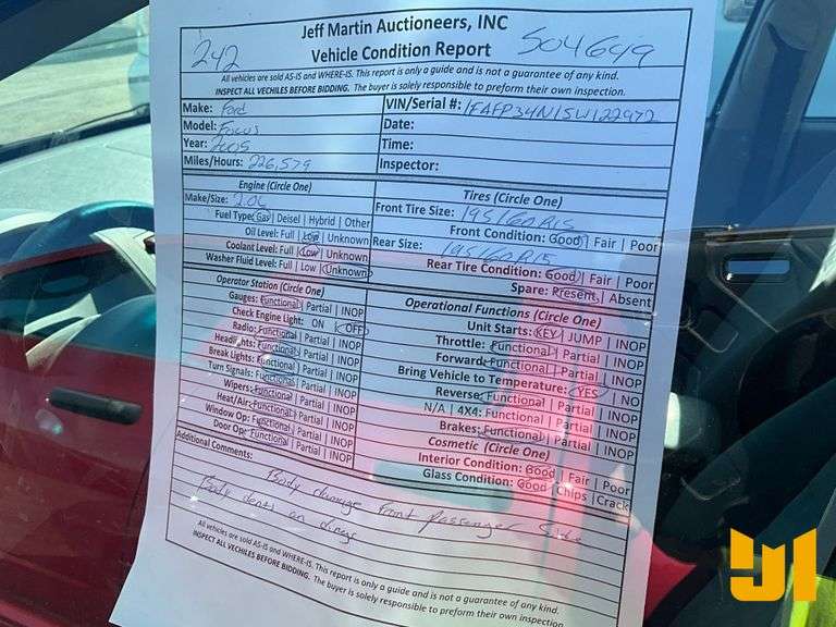 2005 FORD FOCUS SE ZX4 VIN: 1FAFP34N15W122972 FWD