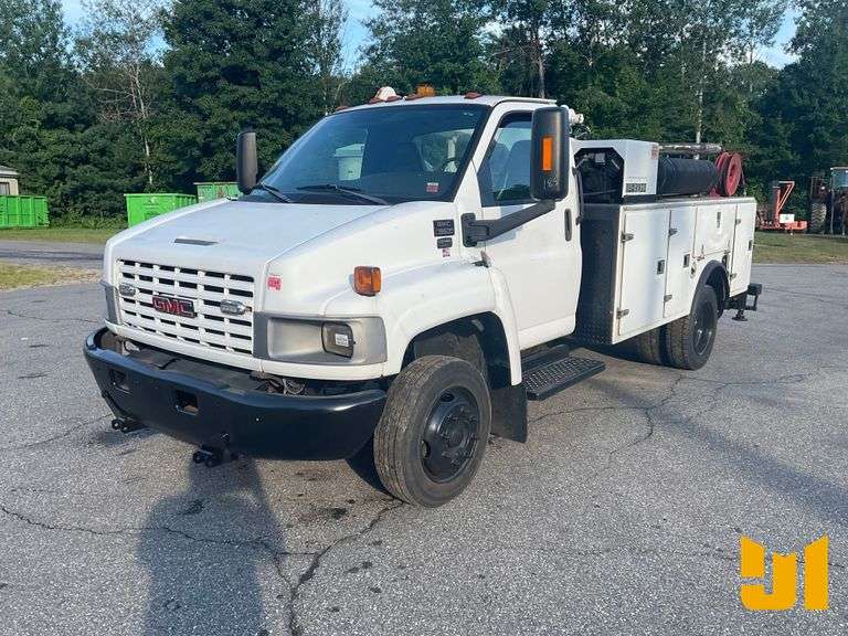 2008 GMC C5500 S/A MECHANICS TRUCK VIN: 1GDE5C1918F400997
