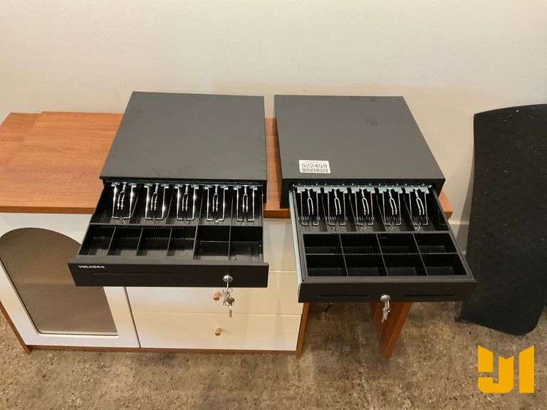 CASH BOX
