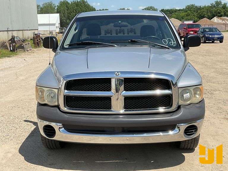 2002 DODGE RAM REGULAR CAB 4X2 PICKUP VIN: 1D7HA16KX2J181173