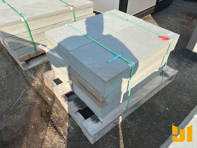 PALLET OF BLUE STONE PAVERS