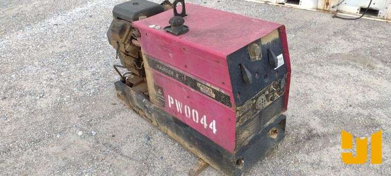 LINCOLN RANGER 8 PORTABLE WELDER