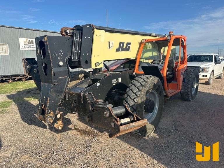 2018 JLG 1055 10000 LB TELESCOPIC FORKLIFT SN: 0160090409