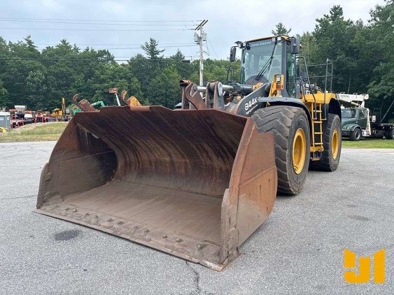 2018 DEERE 844K WHEEL LOADER SN: 1DW844KALHF679845