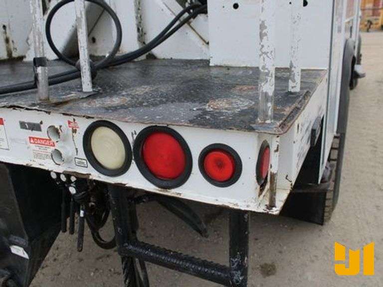 2018 FREIGHTLINER M2 DIGGER DERRICK TRUCK VIN: 3ALDCXFCXJDJL6250
