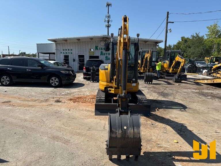 2024 XCMG XE35U MINI EXCAVATOR SN: XUGK0351CLKA02034