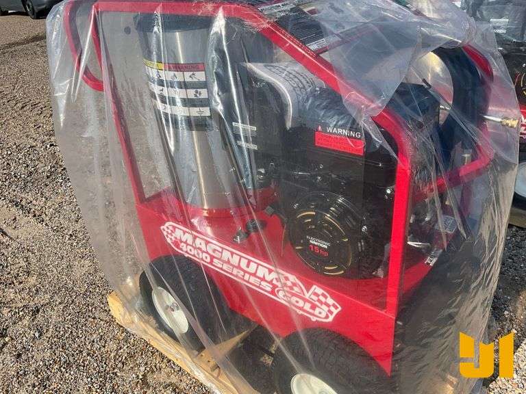 UNUSED 2025 EASY-KLEEN MAGNUM GOLD 4000 PRESSURE WASHER SN: 252527
