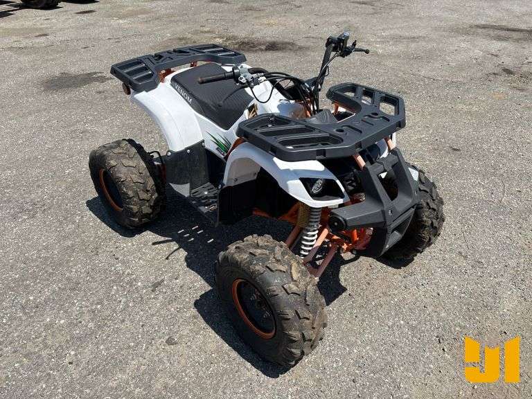 BENOM UTV